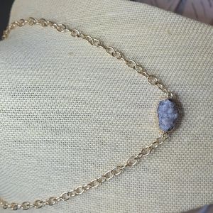 Gold plated 20 inch agragat stone charm necklace.